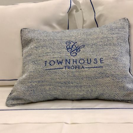 Townhouse Tropea Bed & Breakfast ภายนอก รูปภาพ