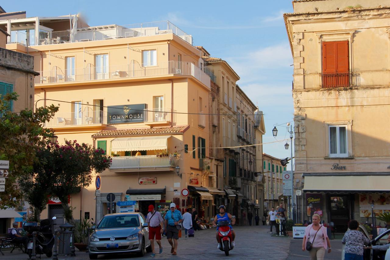 Townhouse Tropea Bed & Breakfast ภายนอก รูปภาพ