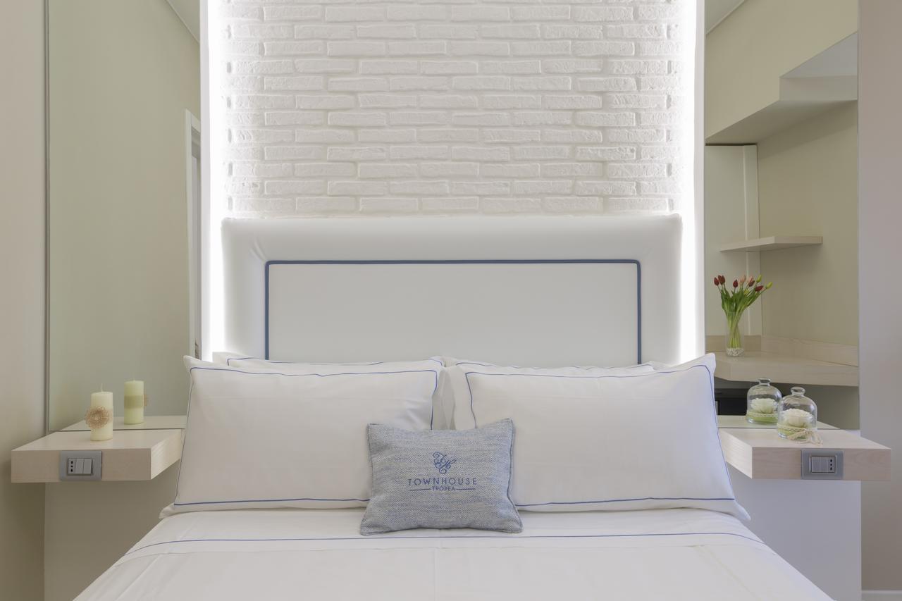 Townhouse Tropea Bed & Breakfast ภายนอก รูปภาพ