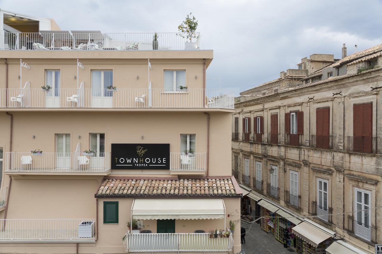 Townhouse Tropea Bed & Breakfast ภายนอก รูปภาพ