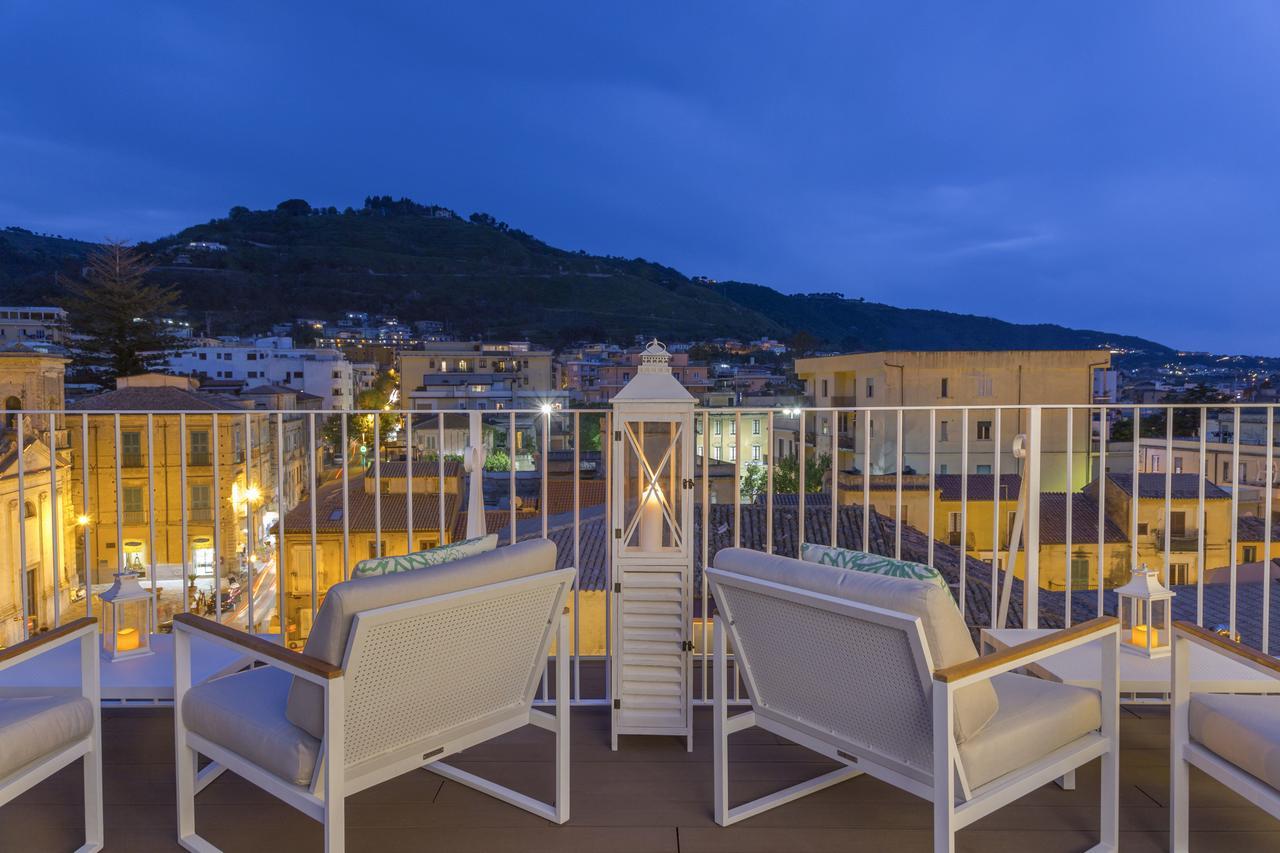 Townhouse Tropea Bed & Breakfast ภายนอก รูปภาพ