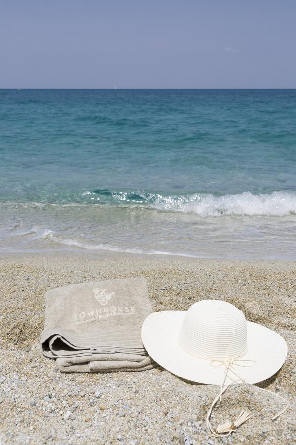 Townhouse Tropea Bed & Breakfast ภายนอก รูปภาพ